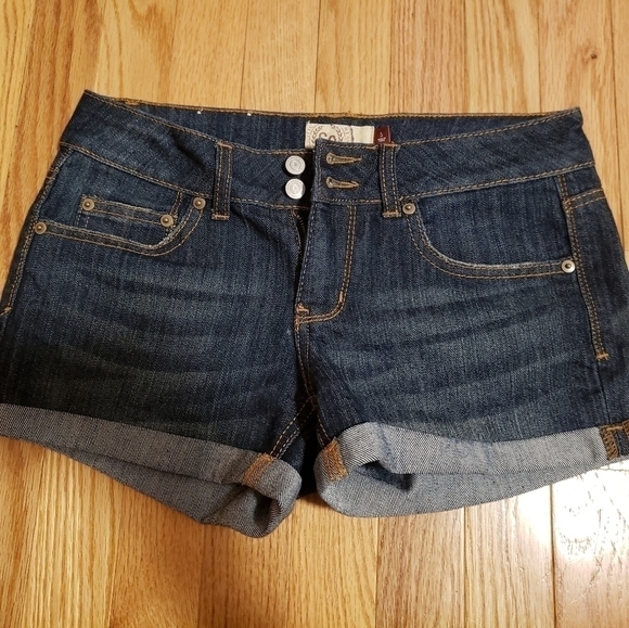 SO Pants - 𝅺SO SHORTS